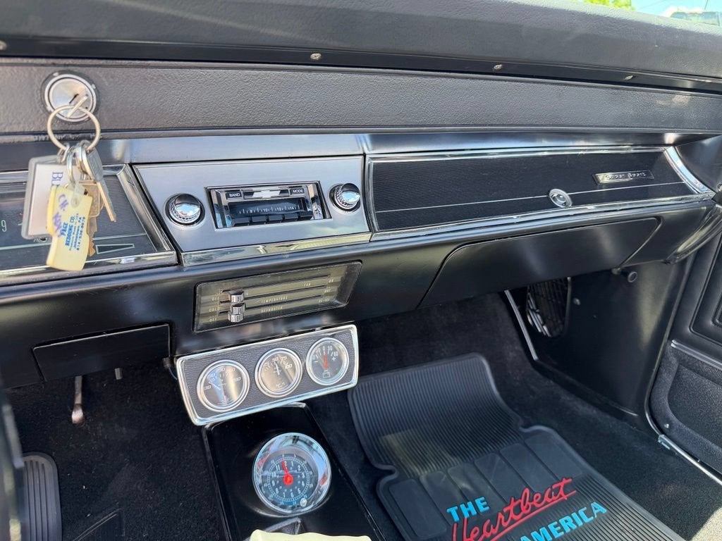 1966 Chevrolet CHEVELLE Base