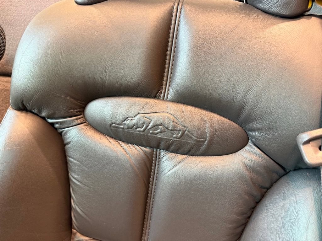 2002 Chrysler Prowler Base