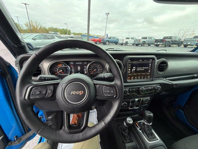 2023 Jeep Gladiator Willys 4x4