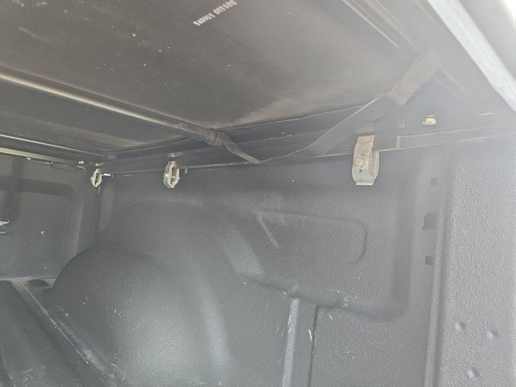 2018 RAM 1500 Laramie Crew Cab 4x4 5'7" Box