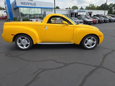 2003 Chevrolet SSR LS