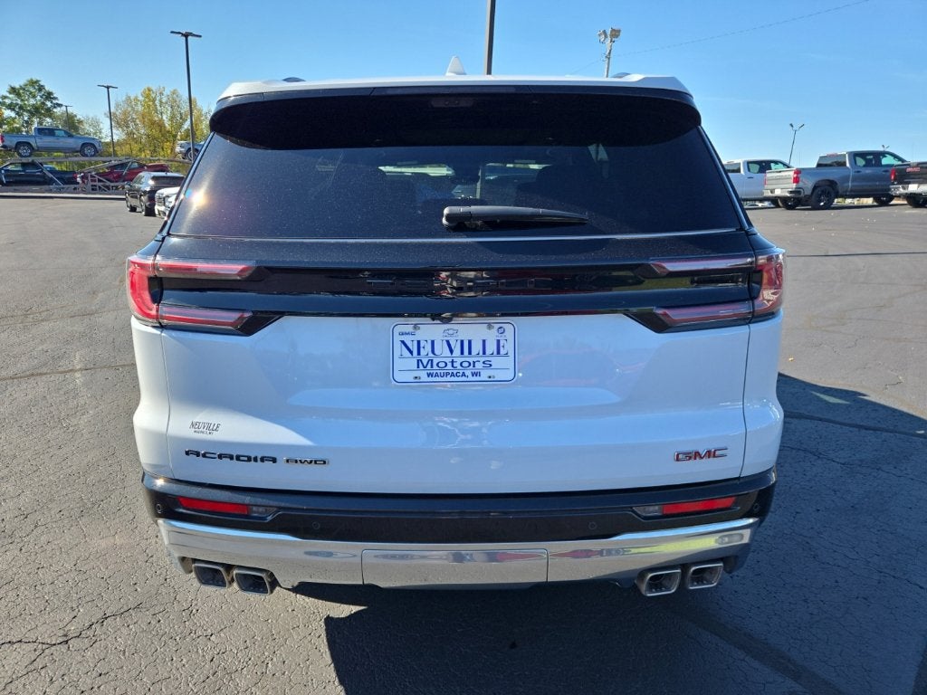 2026 GMC Acadia Denali