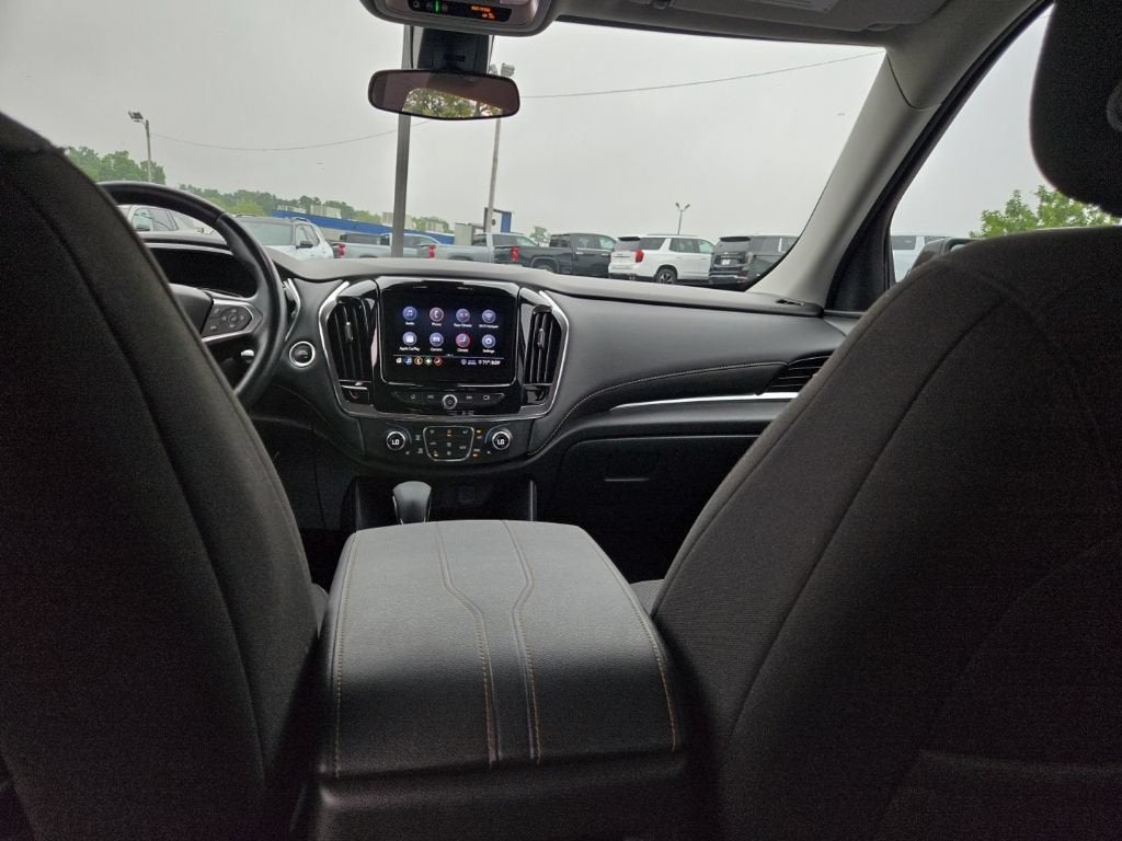2021 Chevrolet Traverse LT Cloth