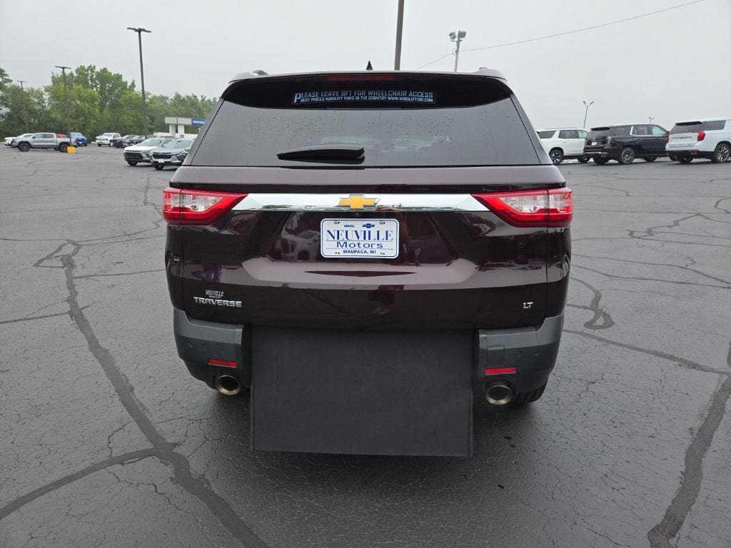 2021 Chevrolet Traverse LT Cloth