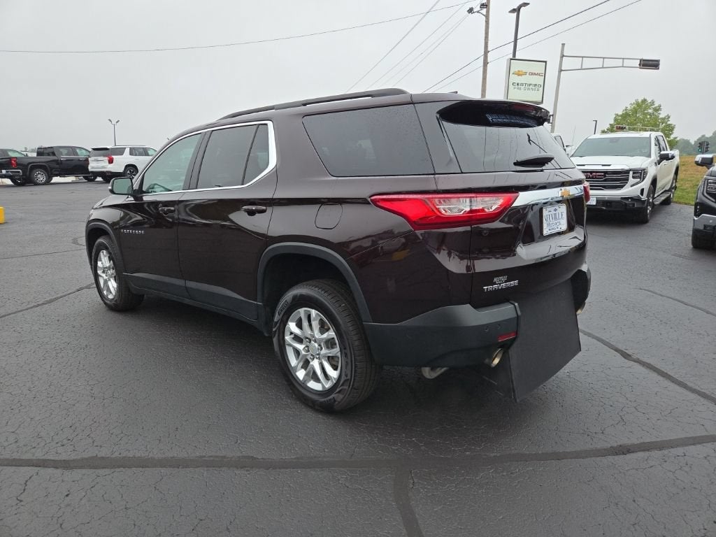 2021 Chevrolet Traverse LT Cloth