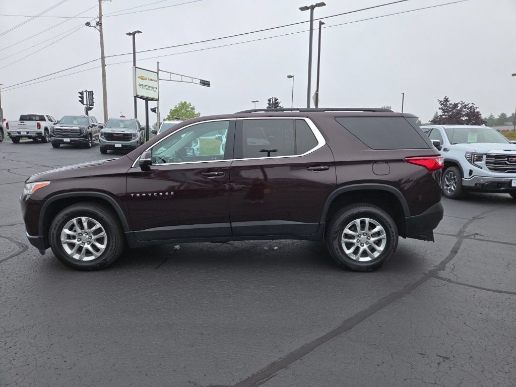 2021 Chevrolet Traverse LT Cloth