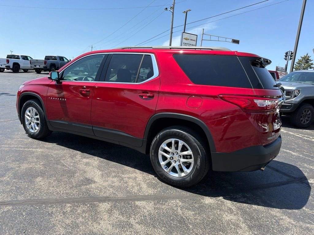 2020 Chevrolet Traverse LT Cloth