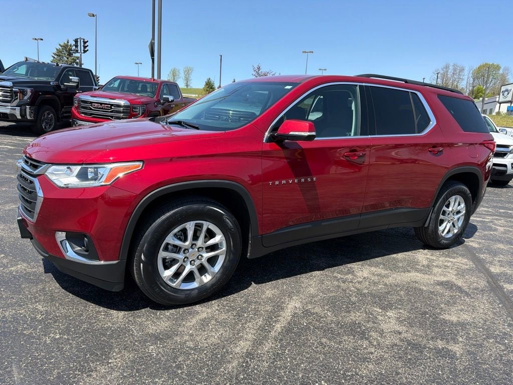 2020 Chevrolet Traverse LT Cloth