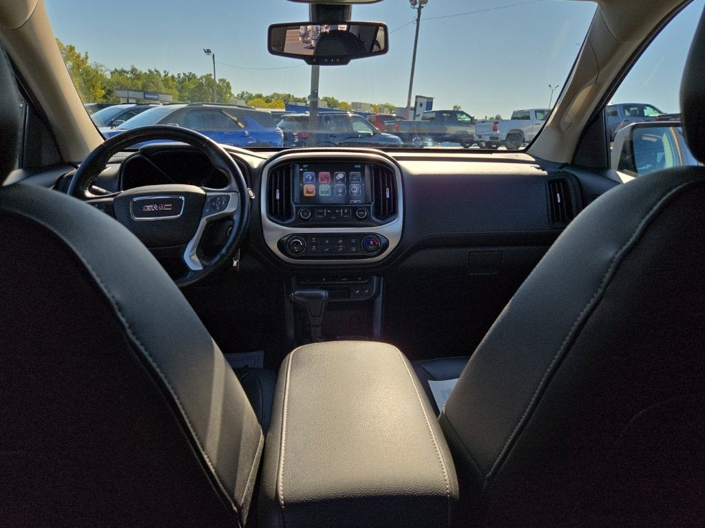 2017 GMC Canyon 4WD SLT