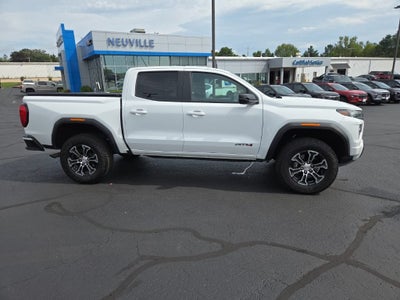 2023 GMC Canyon 4WD AT4