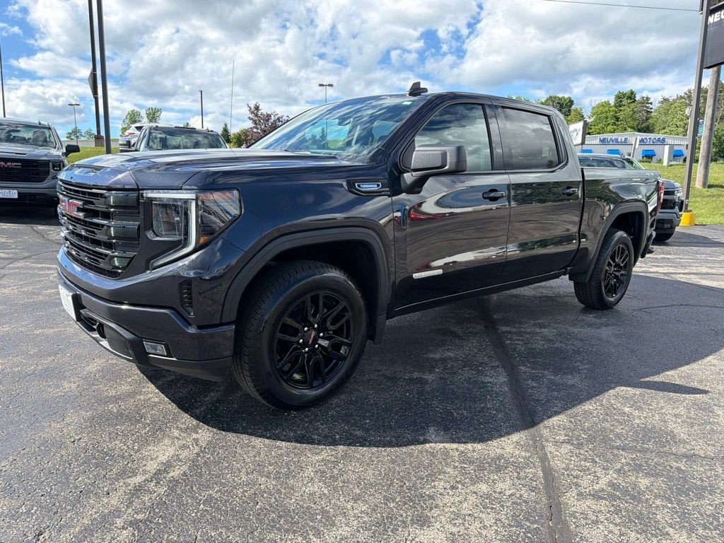 2025 GMC Sierra 1500 Elevation
