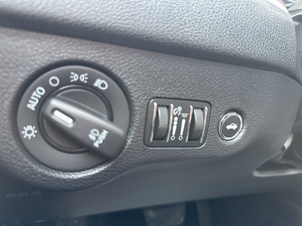 2012 Chrysler 300 Limited