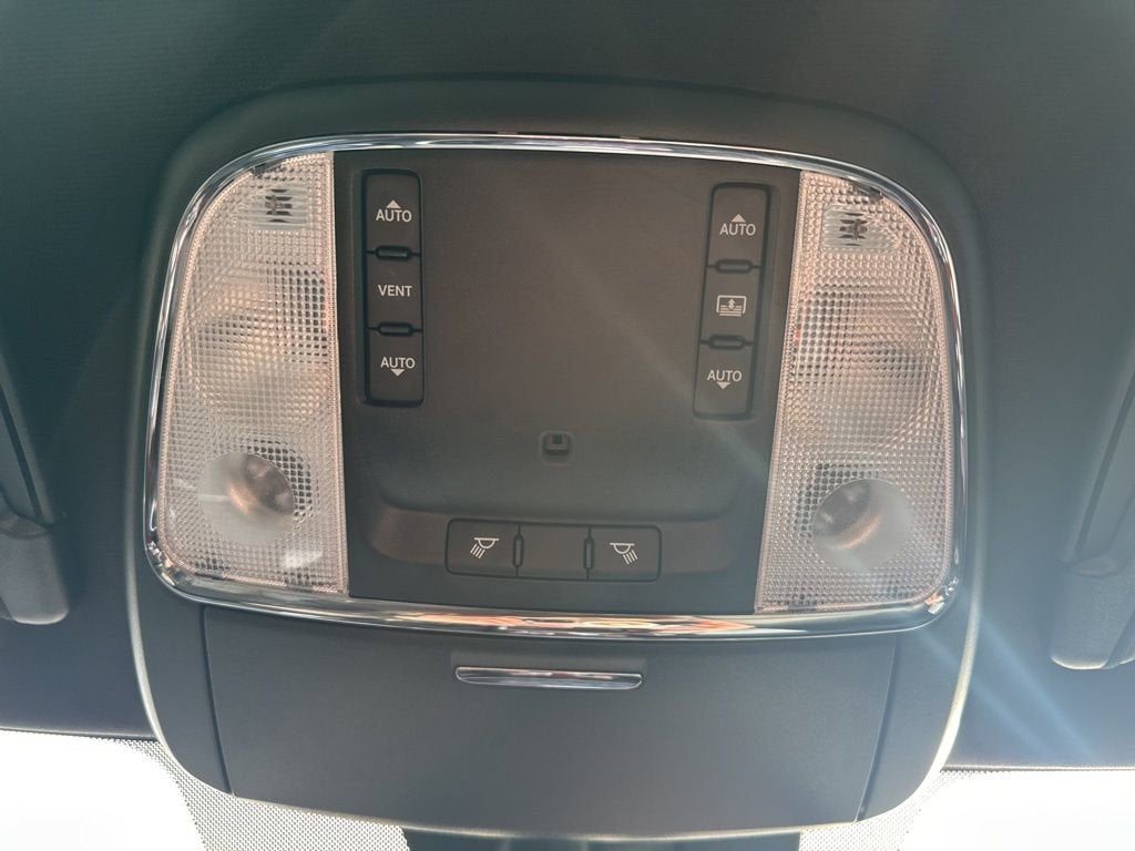 2012 Chrysler 300 Limited