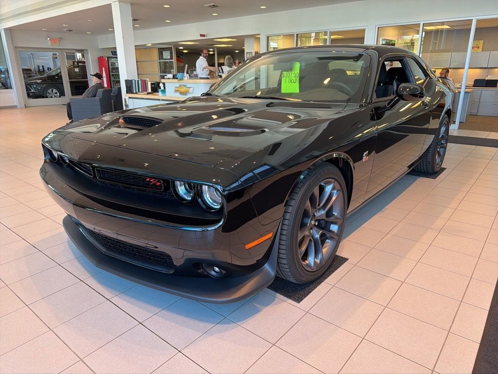2023 Dodge Challenger R/T Scat Pack's photo