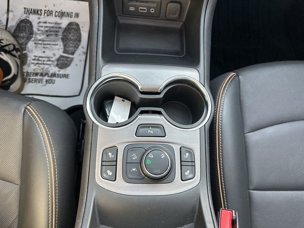 2023 GMC Terrain AT4