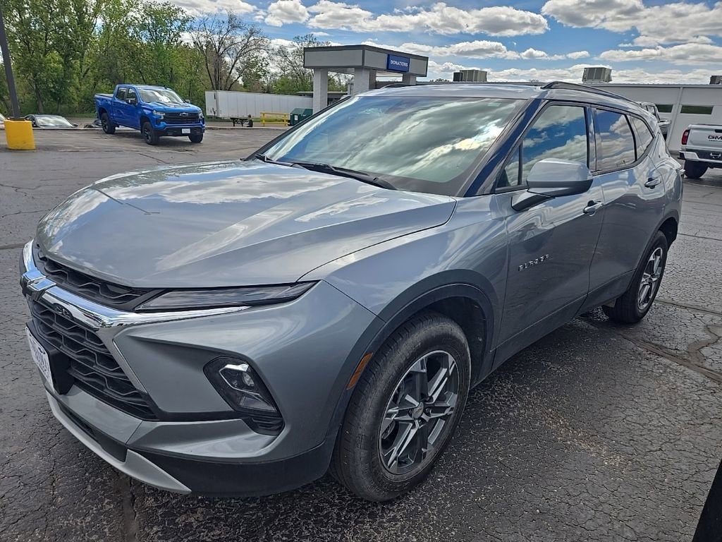 2025 Chevrolet Blazer 2.0T 2LT AWD's photo