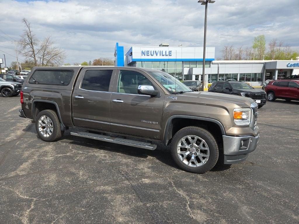 2015 GMC Sierra 4WD Crew Cab SLT SWB's photo