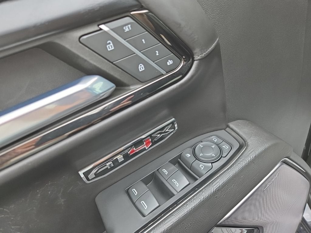 2022 GMC Sierra 1500 AT4X