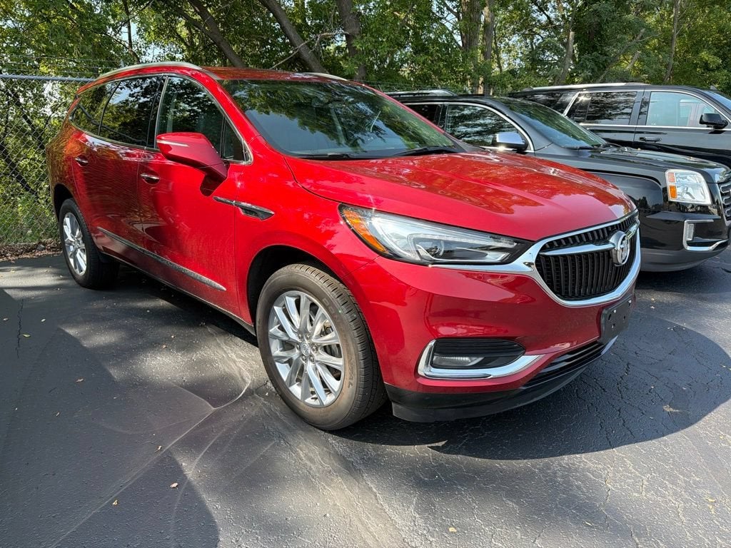 2020 Buick Enclave Essence