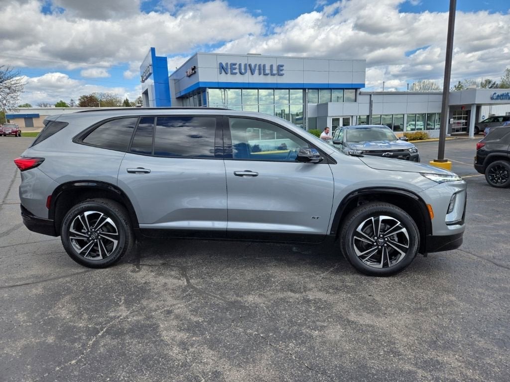 2025 Buick Enclave Sport Touring
