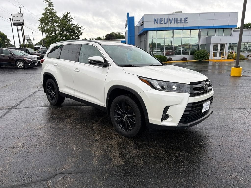 2019 Toyota Highlander SE