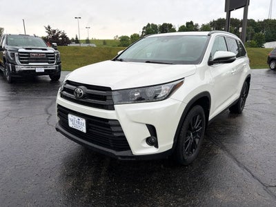 2019 Toyota Highlander SE