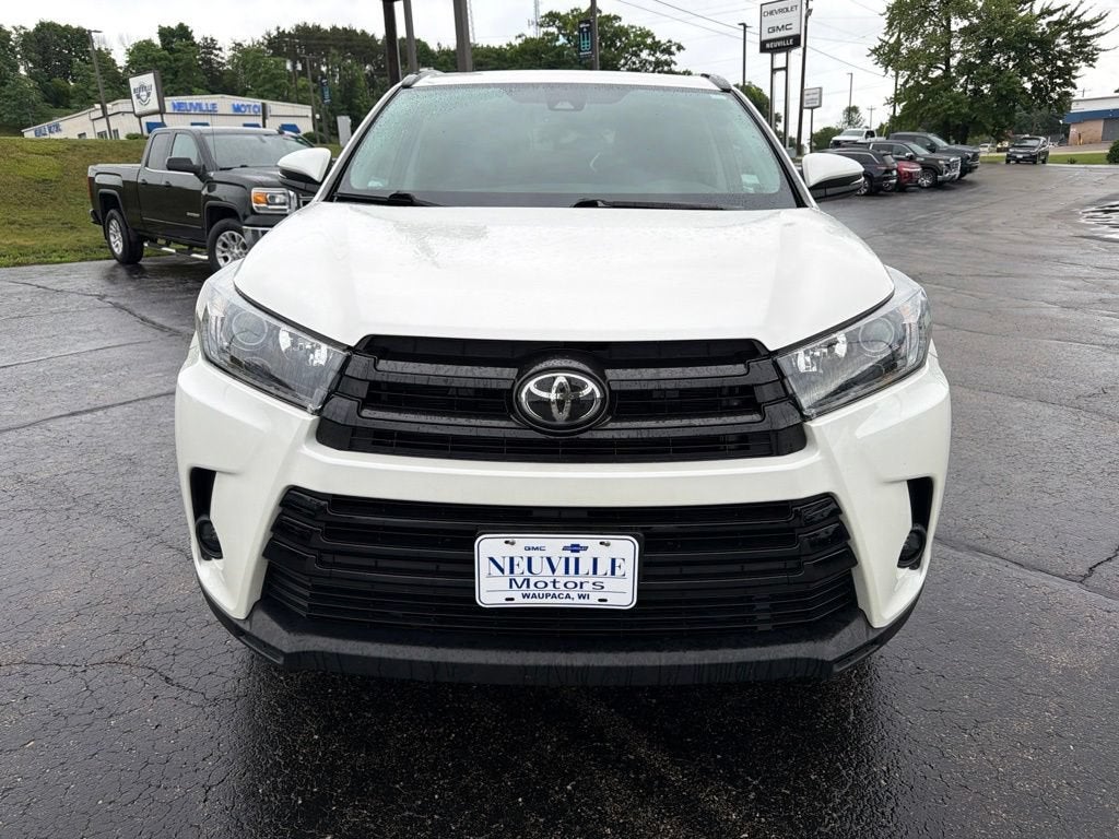 2019 Toyota Highlander SE