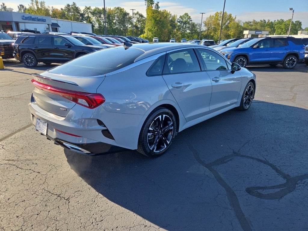 2022 Kia K5 GT-Line