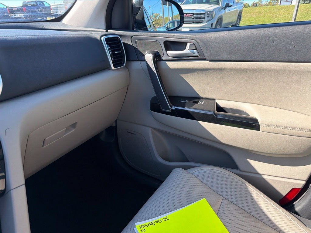 2020 Kia Sportage EX