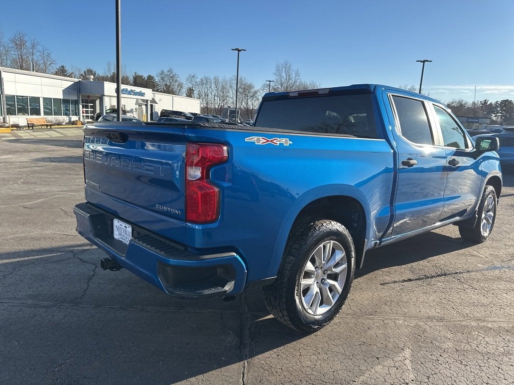 2022 Chevrolet Silverado 1500 Custom