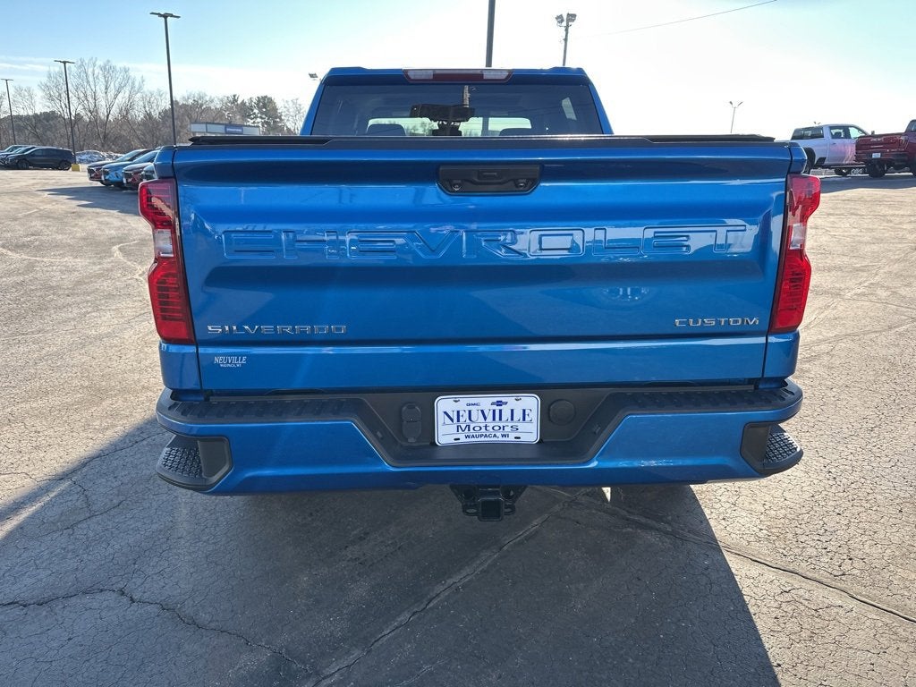 2022 Chevrolet Silverado 1500 Custom