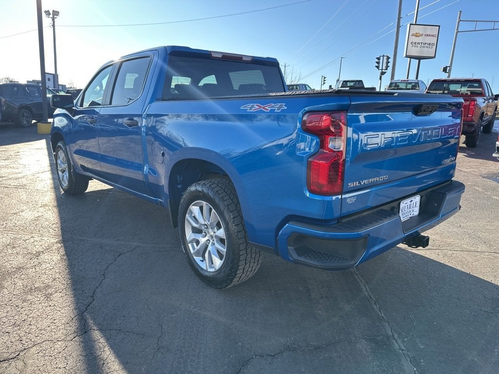 2022 Chevrolet Silverado 1500 Custom