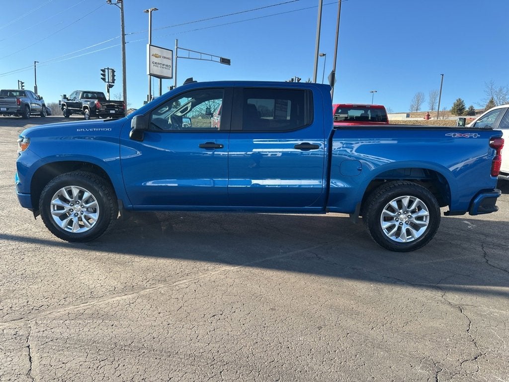 2022 Chevrolet Silverado 1500 Custom