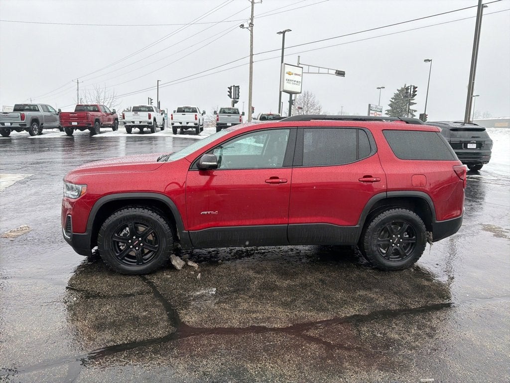 2022 GMC Acadia AT4
