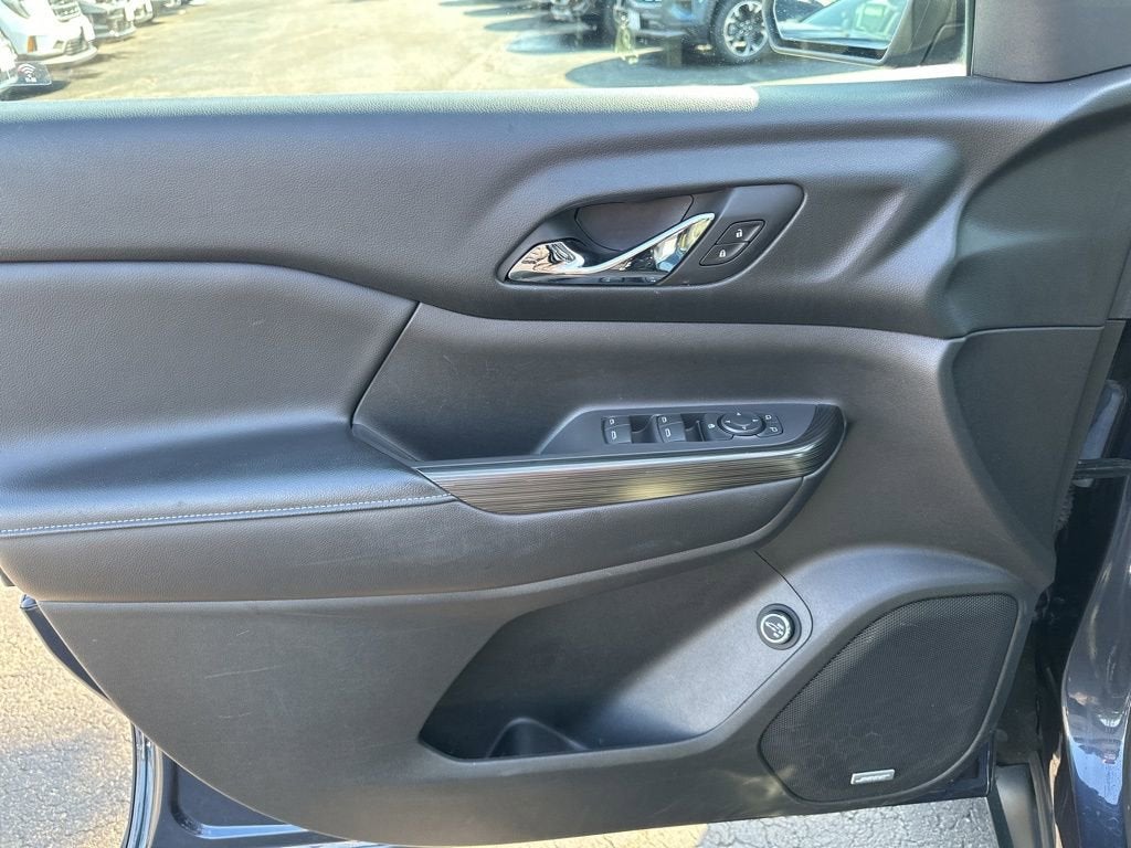2018 GMC Acadia SLT