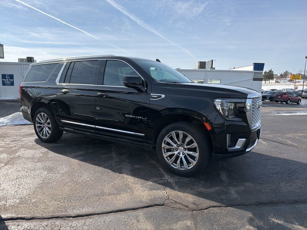 2022 GMC Yukon XL Denali