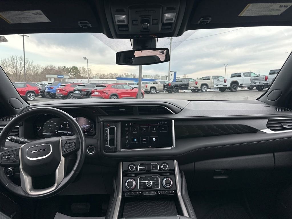 2022 GMC Yukon XL Denali