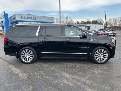 2022 GMC Yukon XL Denali