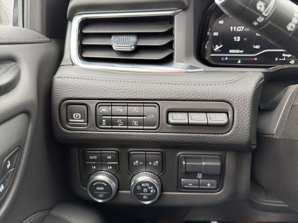 2022 GMC Yukon XL Denali