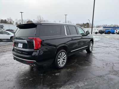 2022 GMC Yukon XL Denali