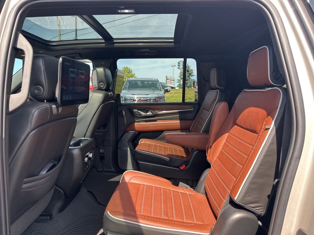 2023 GMC Yukon XL Denali Ultimate