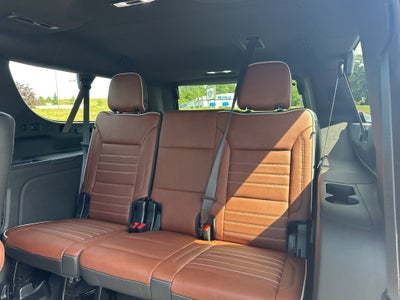 2023 GMC Yukon XL Denali Ultimate