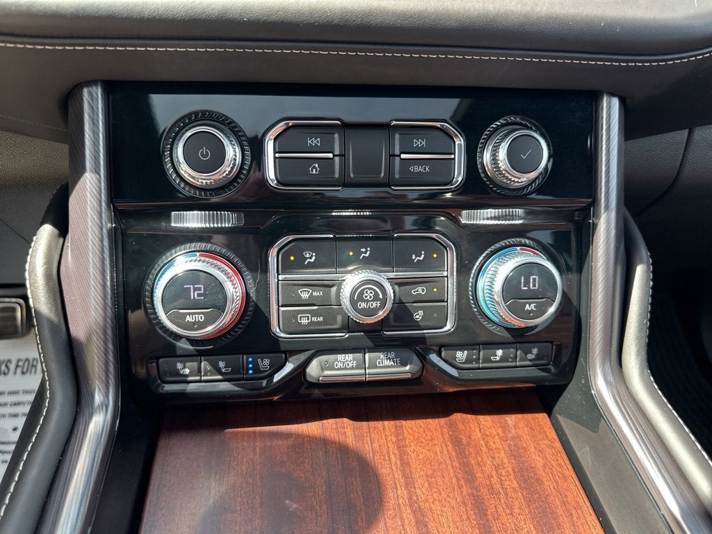 2023 GMC Yukon XL Denali Ultimate