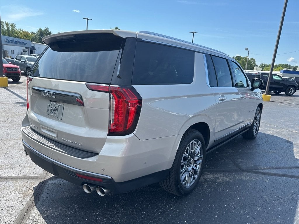 2023 GMC Yukon XL Denali Ultimate