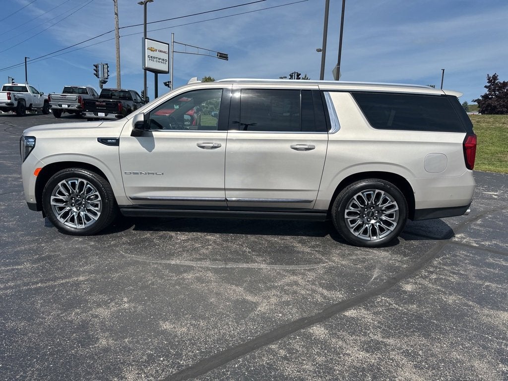 2023 GMC Yukon XL Denali Ultimate