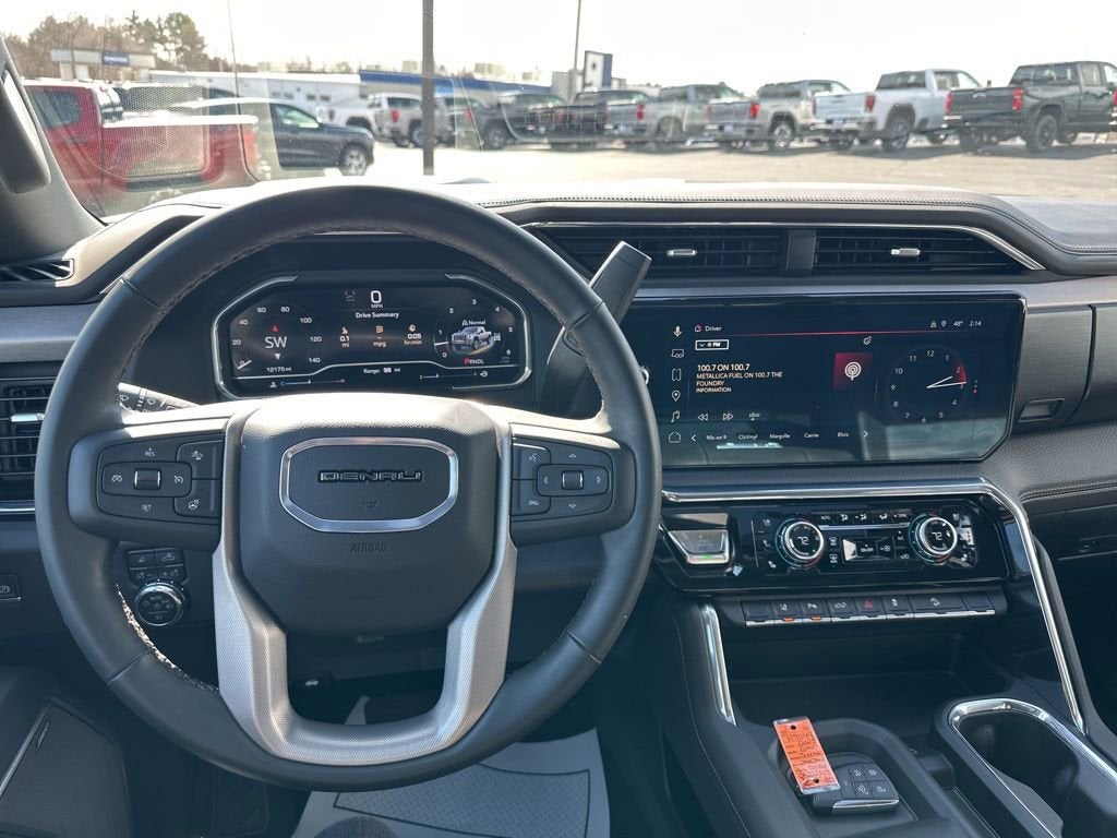 2025 GMC Sierra 2500 HD Denali