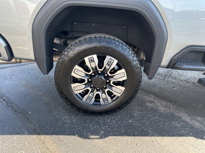 2025 GMC Sierra 2500 HD Denali