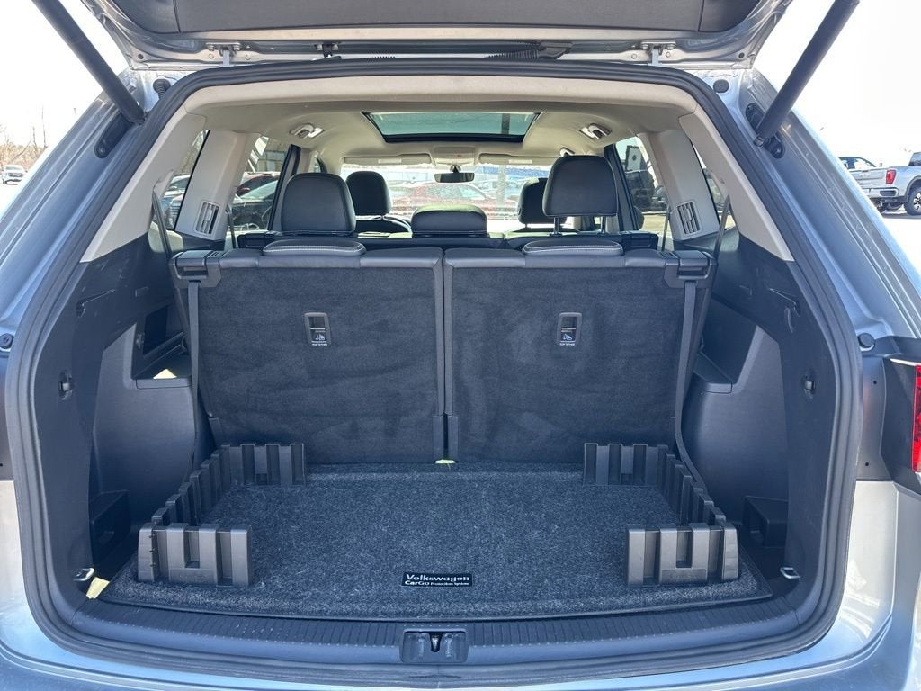 2021 Volkswagen Atlas 3.6L V6 SE w/Technology R-Line