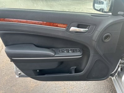 2012 Chrysler 300 Limited