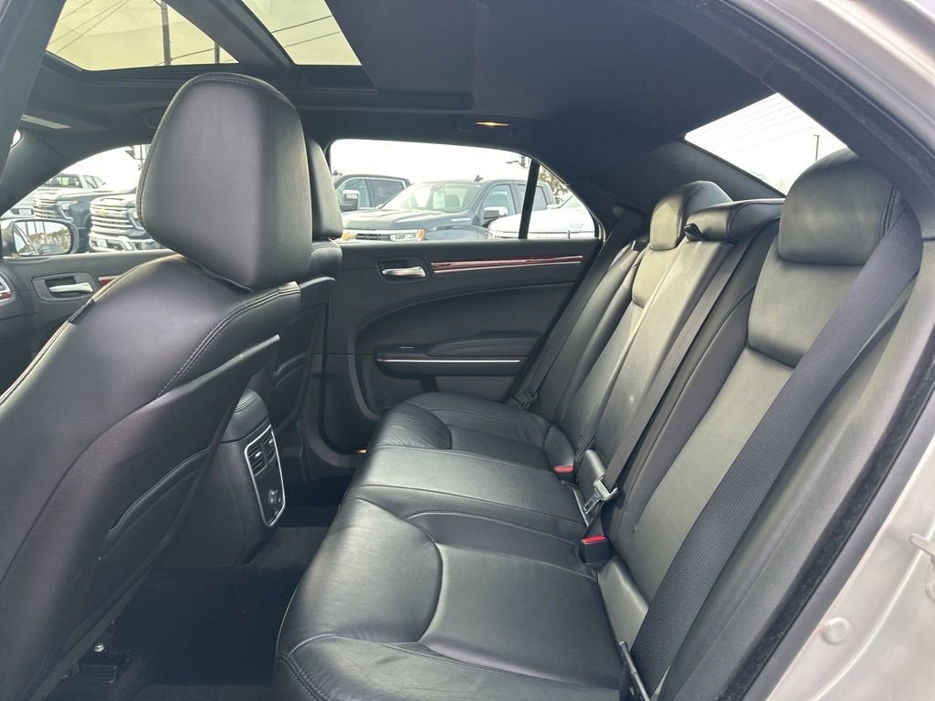 2012 Chrysler 300 Limited